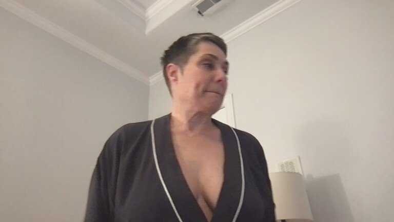 StrongSoftSexy's Streamate show and profile