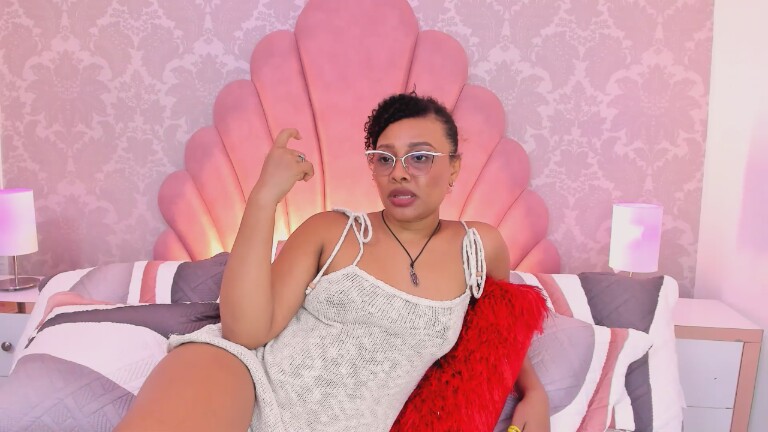 JorjaSaenz's Streamate show and profile