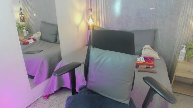 Eva_milfxxx's Streamate show and profile