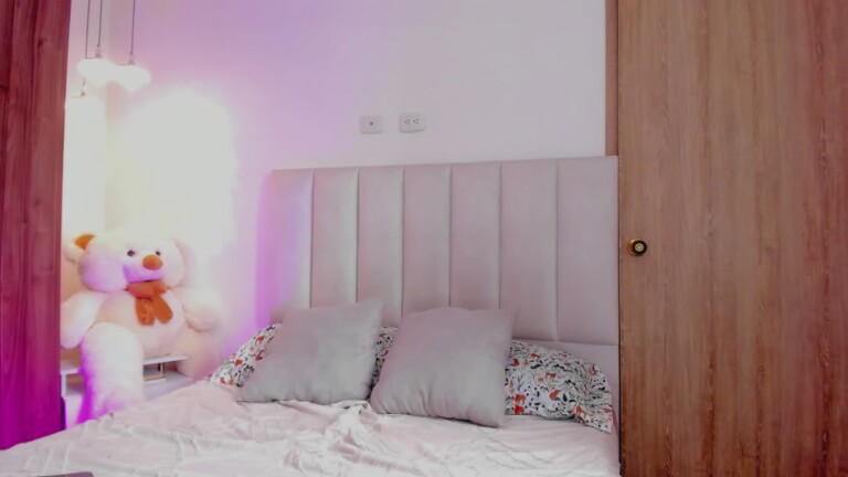 AnastasiaMazzeo's Streamate show and profile