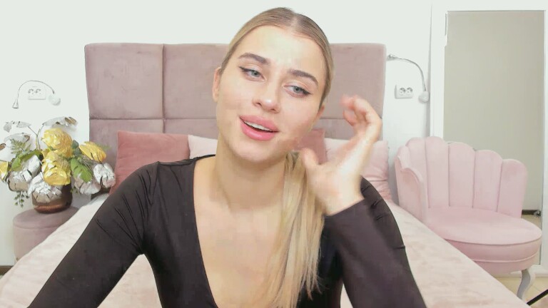 AlisAnne's Streamate show and profile