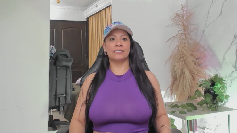 ViolettaThonsomS's Streamate show and profile