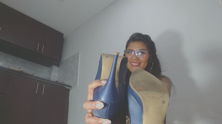 LunaDumont's Streamate show and profile