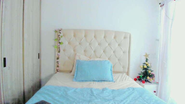 AliceKizar's Streamate show and profile