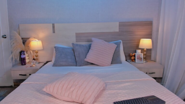 AnaSofiaLeon's Streamate show and profile