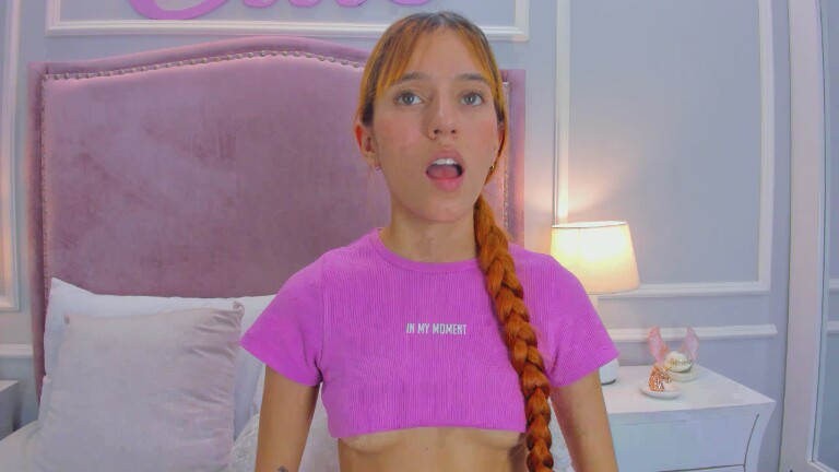 LeaThomsonn's Streamate show and profile