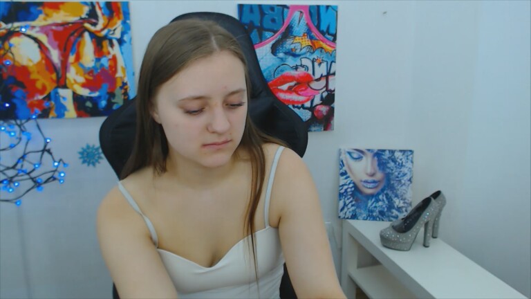 ArinaBelly's Streamate show and profile