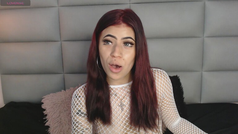 naomish's Streamate show and profile